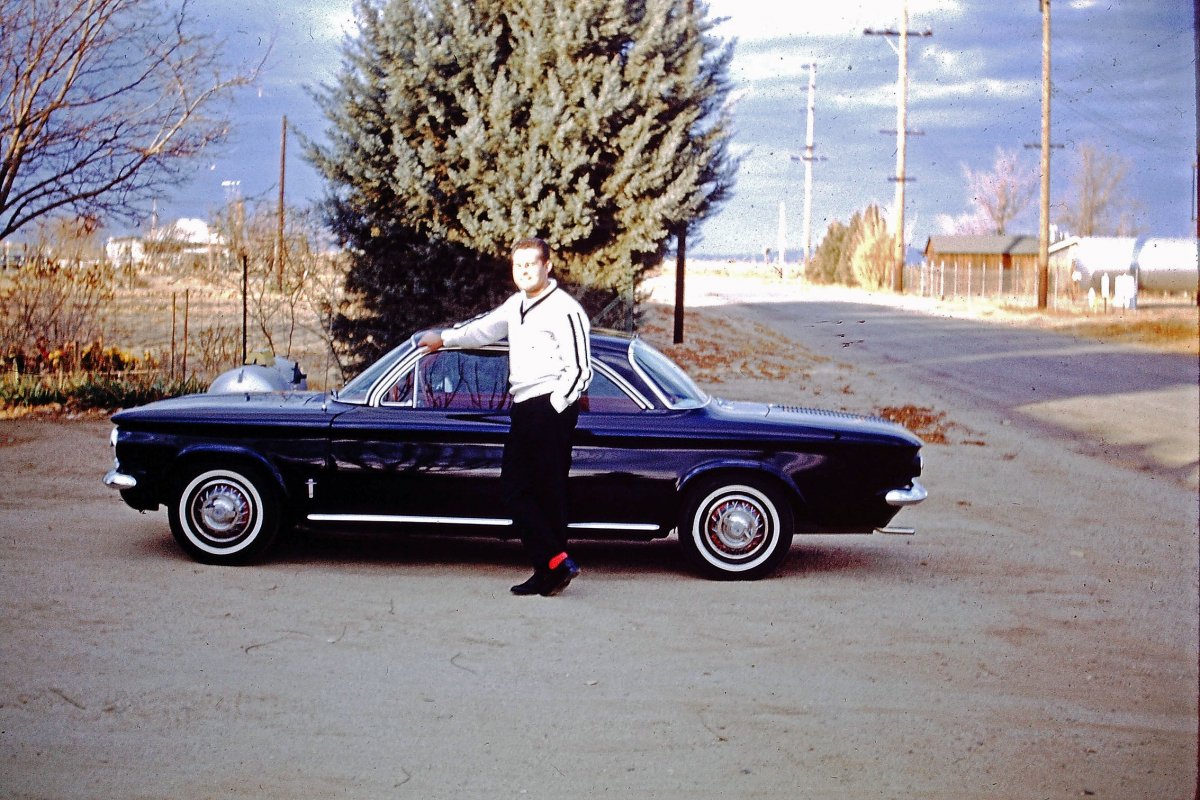 1961 Corvair 1.jpg