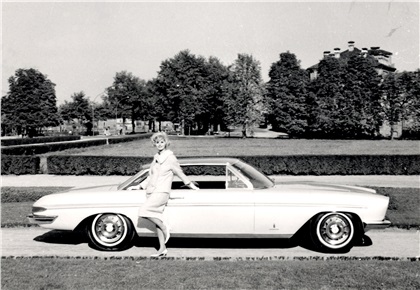 1961-Pininfarina-Cadillac-Brougham-Jacqueline-Coupe-Speciale-03.jpg