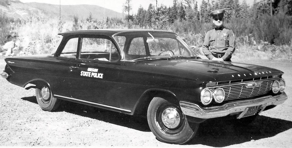 1961 police Chevy Biscayne Oregon State.jpg