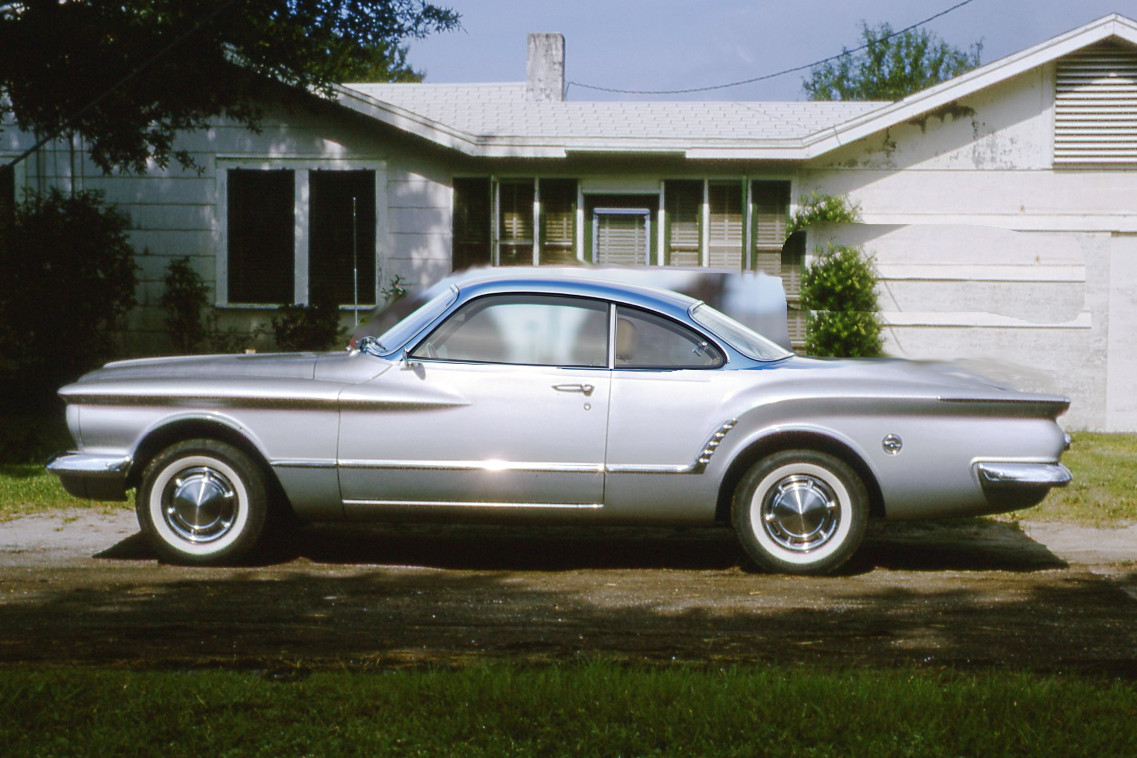 1961-valiant-1.jpg