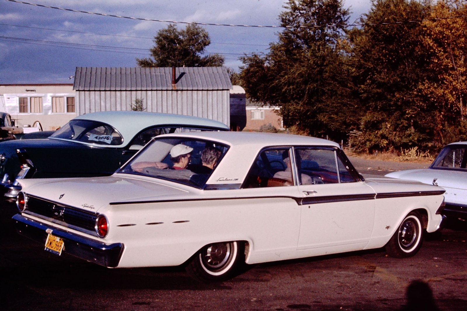 1962 Fairlane.jpg