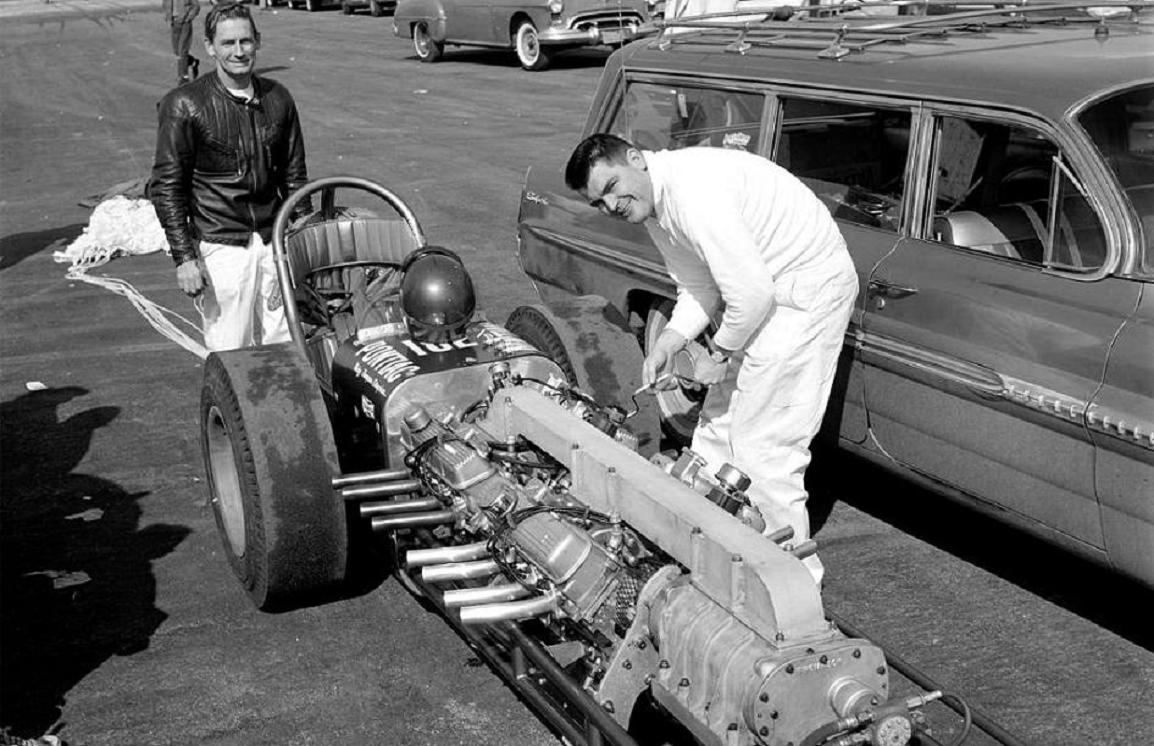1962 Mickey Thompson (right) Jack Chrisman (left).jpg
