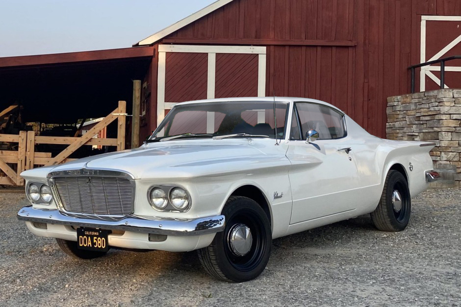 1962_plymouth_valiant b.jpg