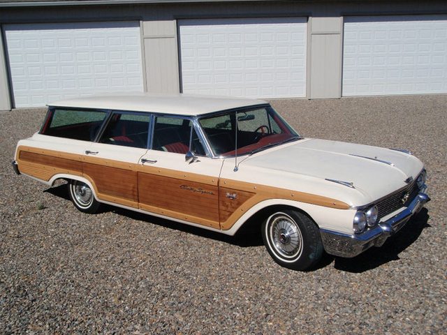 1962fordcountrysquire1.jpg