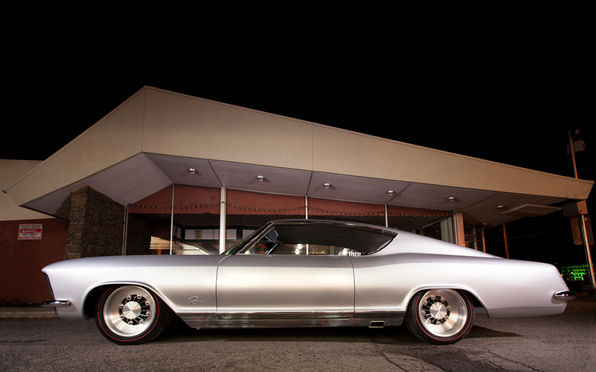 1963-buick-riviera-concept-car-profile.jpg