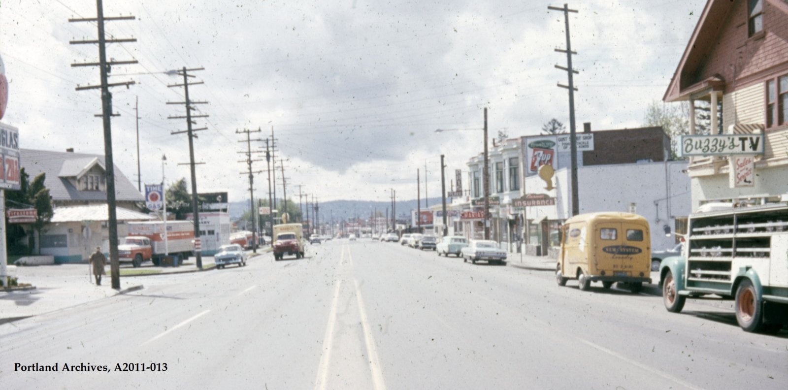 !!!1963-may-31_ne-sandy-blvd-near-ne-51st-ave.jpg