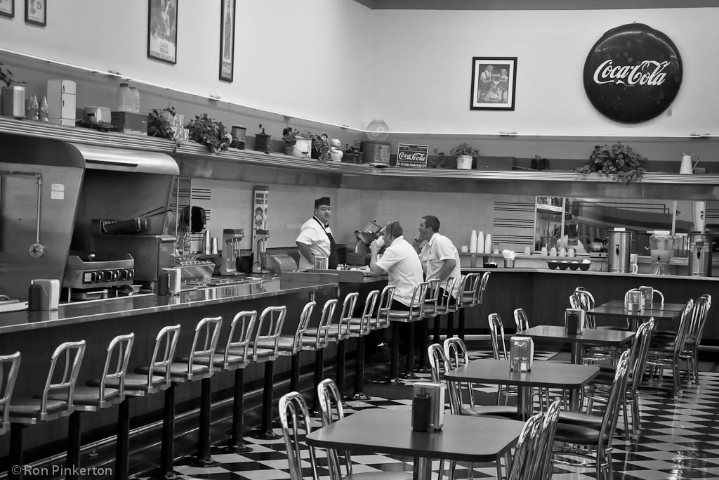 1963 Woolworth lunch counter in Bakersfield, CA.jpg