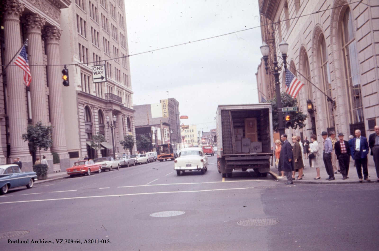 1964-sep-30_vz-308-64_sw-6th-ave-at-sw-stark-st.jpg