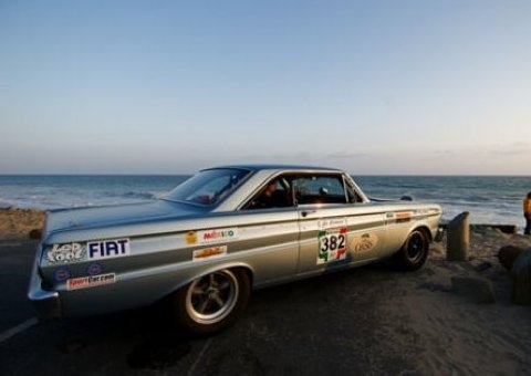 1964_Ford_Falcon_Futura_Sprint_Coupe_Vintage_Race_La_Carrera_Panamericana_Car_For_Sale_Rear_1.JPG