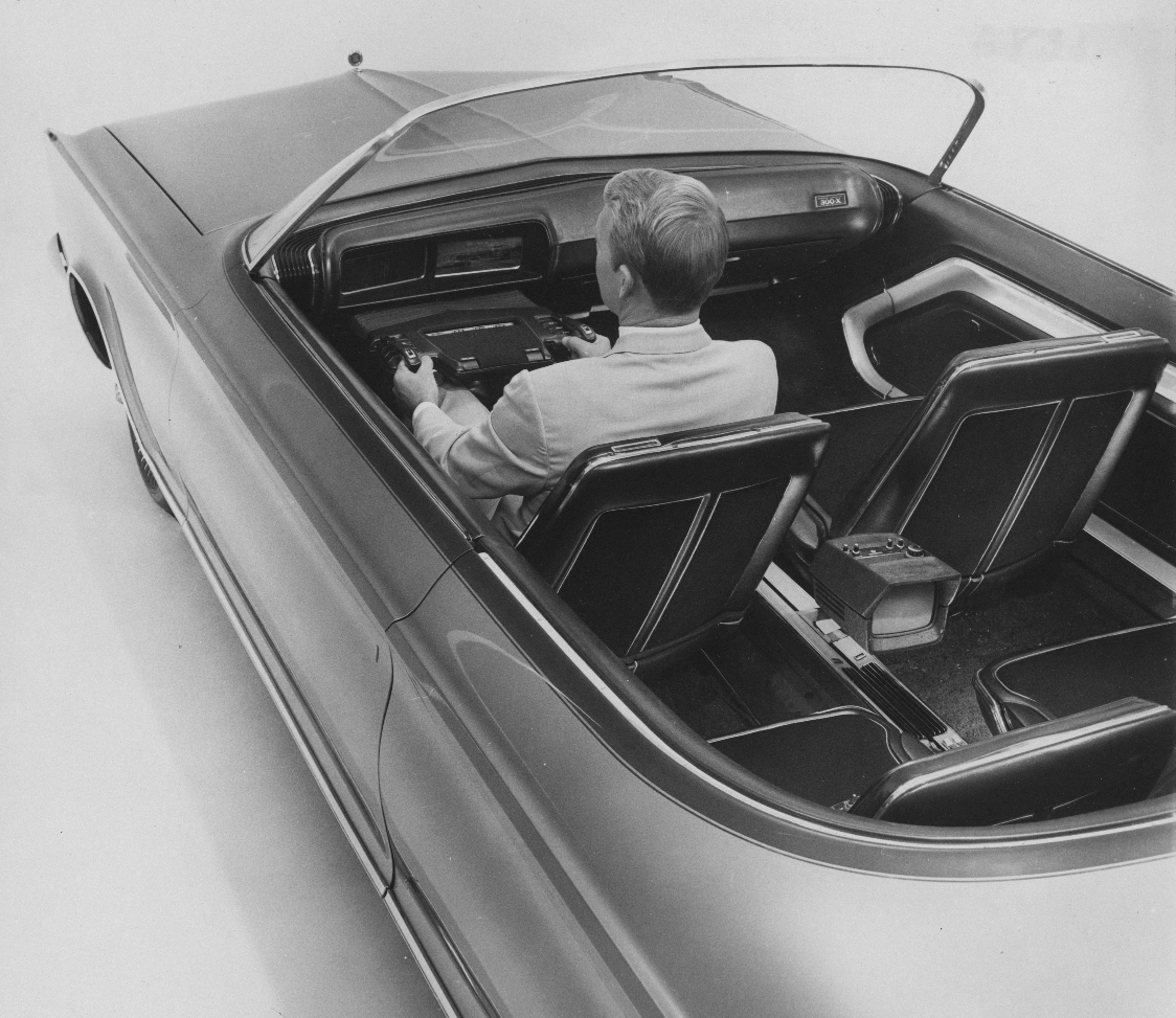 1966-Chrysler-300X-Concept-Interior-04.jpg