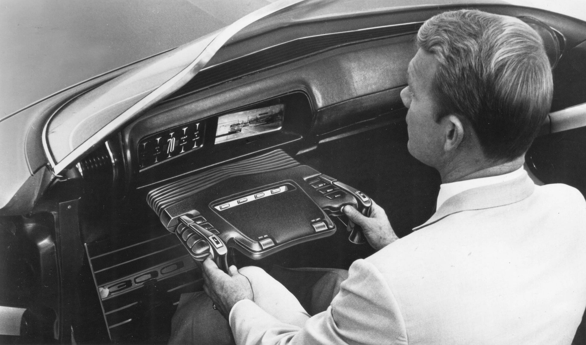 1966-Chrysler-300X-Concept-Interior-08.jpg