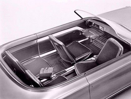 1966_Chrysler_300X_Concept_02.jpg