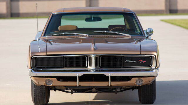 1969-dodge-charger-rt-se-11.jpg