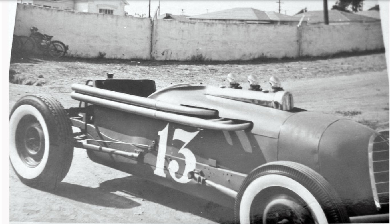 1blk white36.jpg