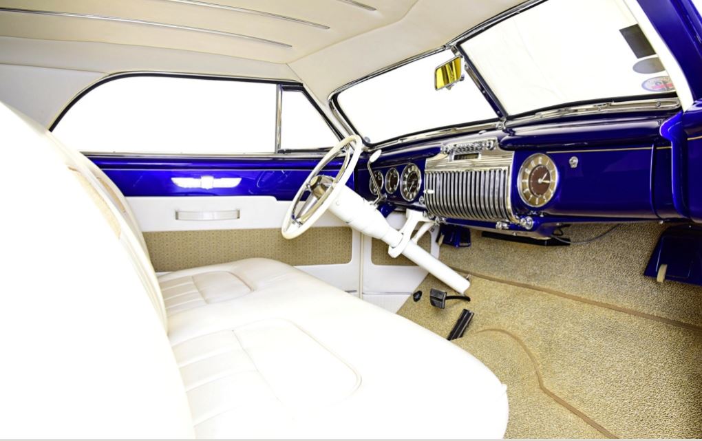 1elegant 1947 Cadillac - Kevin Anderson6 plush.JPG