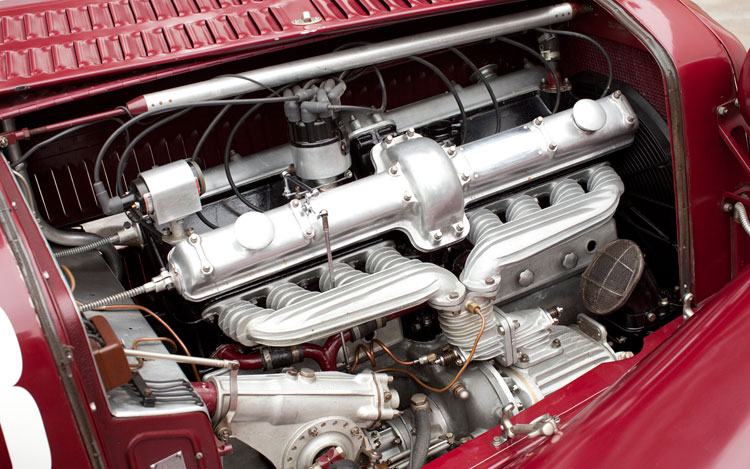 1engine 1933-alfa-romeo-8c-2300-monza-engine.jpg