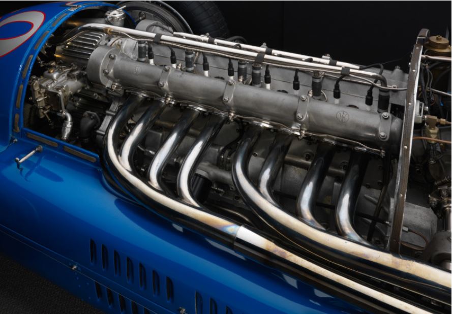 1engine 1938maserati 8 CTF.JPG
