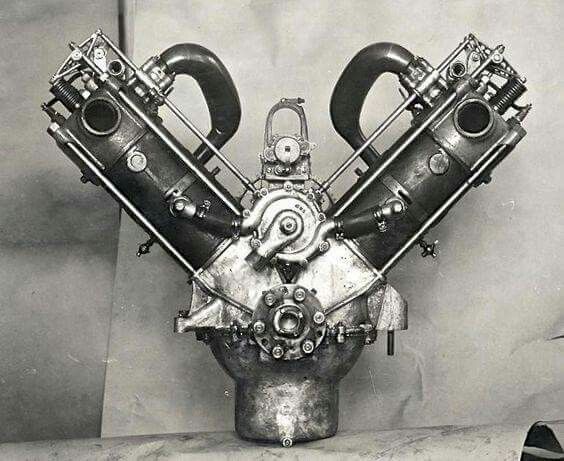 1engine2 1909 Gibson.jpg