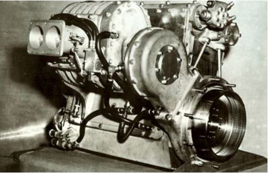 1engine9b Offenhauser 159cu in fitted with a Roots ty.JPG