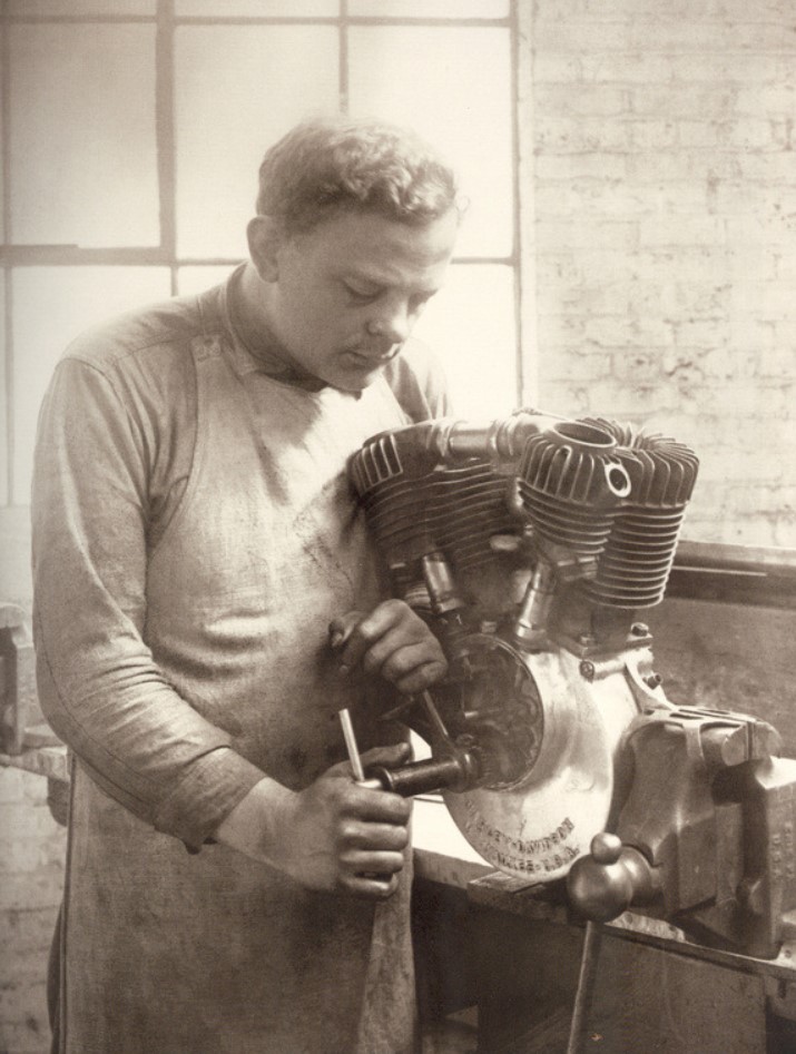 1f.jpg