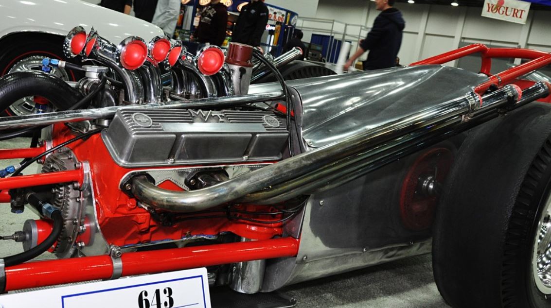 1smallblock17int pipes.JPG