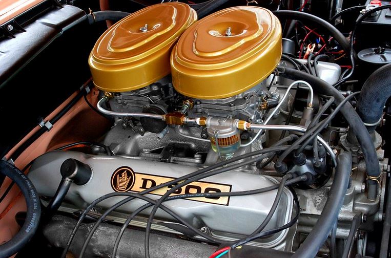 1smallblock3int 318 wide block.JPG