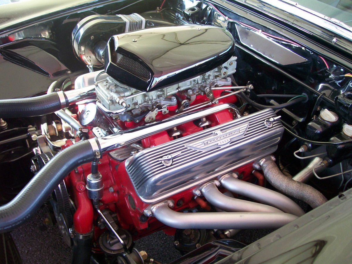 1smallblock6a int.jpg