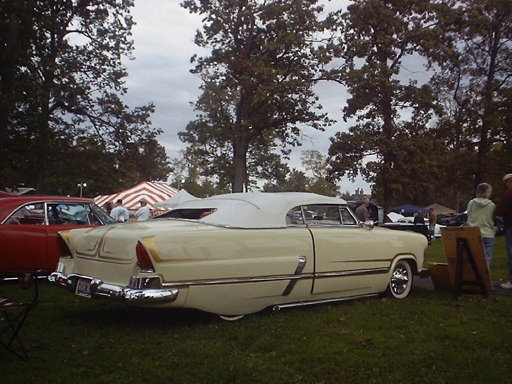 2 CUSTOM (207).jpg
