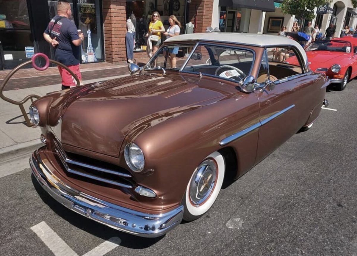 2 CUSTOM (272).jpg