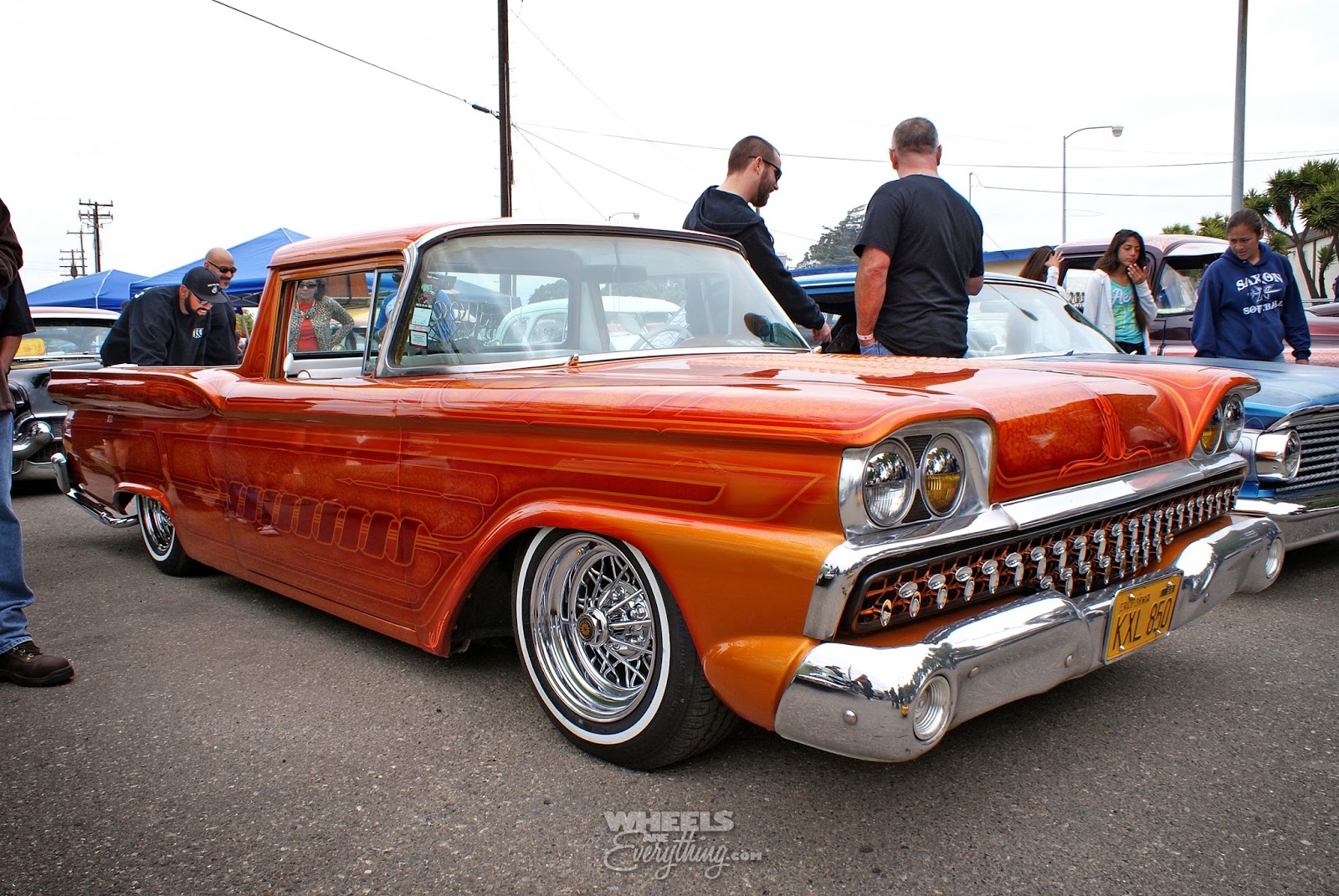 2 CUSTOM (33).JPG