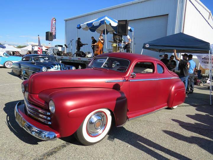 2 CUSTOM (393).jpg