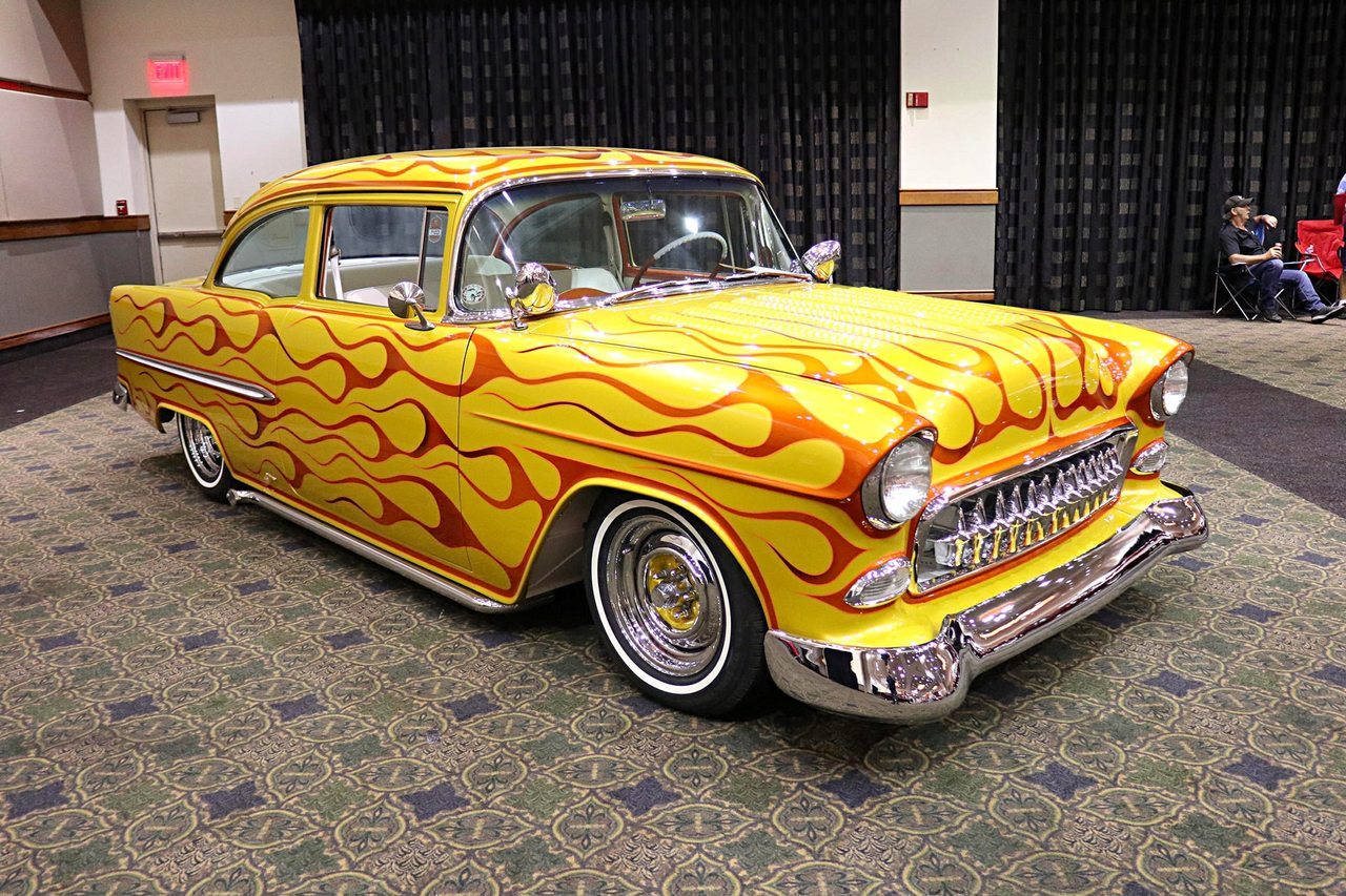 2 CUSTOM (435).jpg