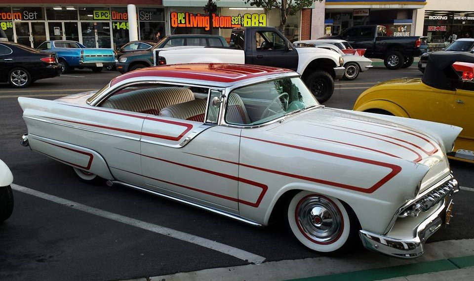 2 CUSTOM (436).jpg