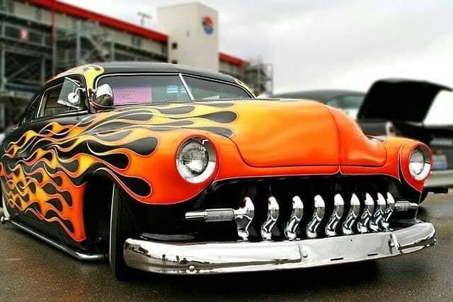 2 CUSTOM (79).jpg