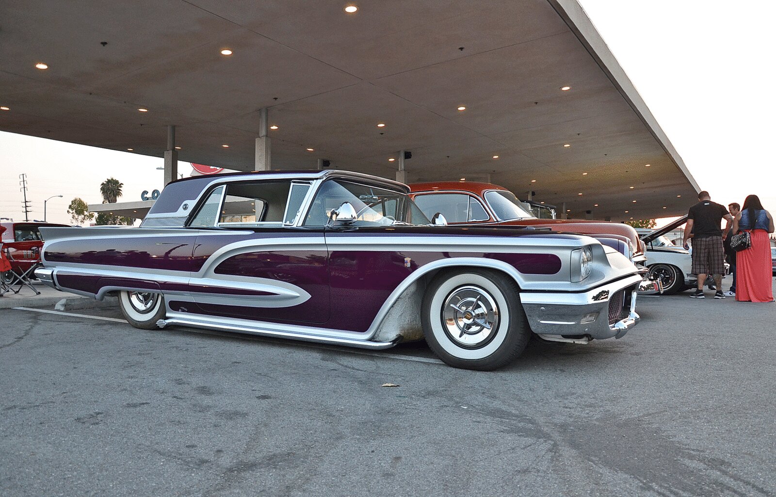 2 CUSTOMS BY HOWARD (288B).jpg