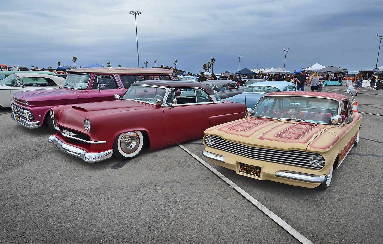 2 CUSTOMS BY HOWARD (86C).jpg