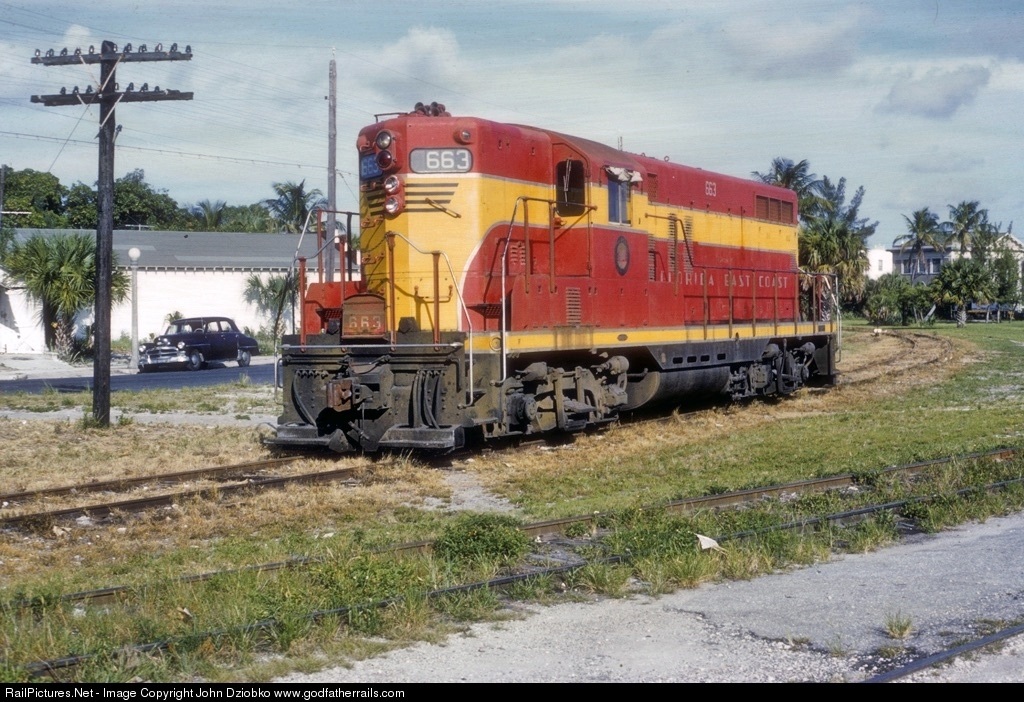 2 west palm beach 1960.jpg