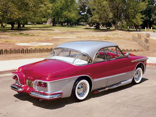 20 CUSTOM FORDS (83).jpg