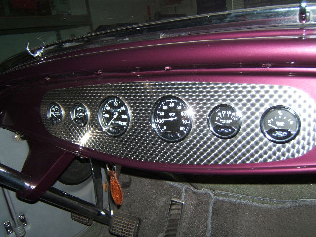 2009_0331FORDscriptgauges0001.JPG