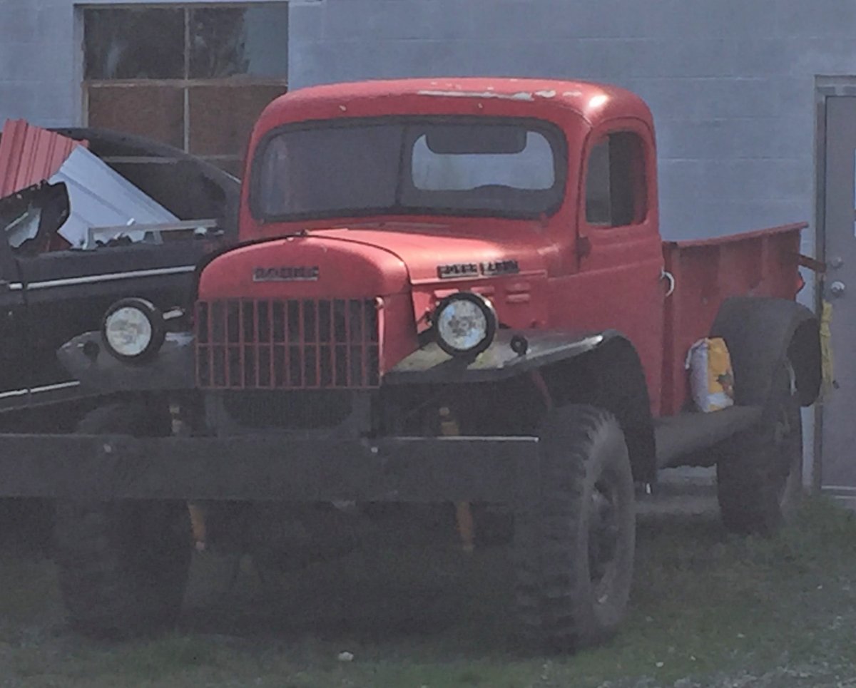 20160102 Power Wagon with SBC Sfld.JPG