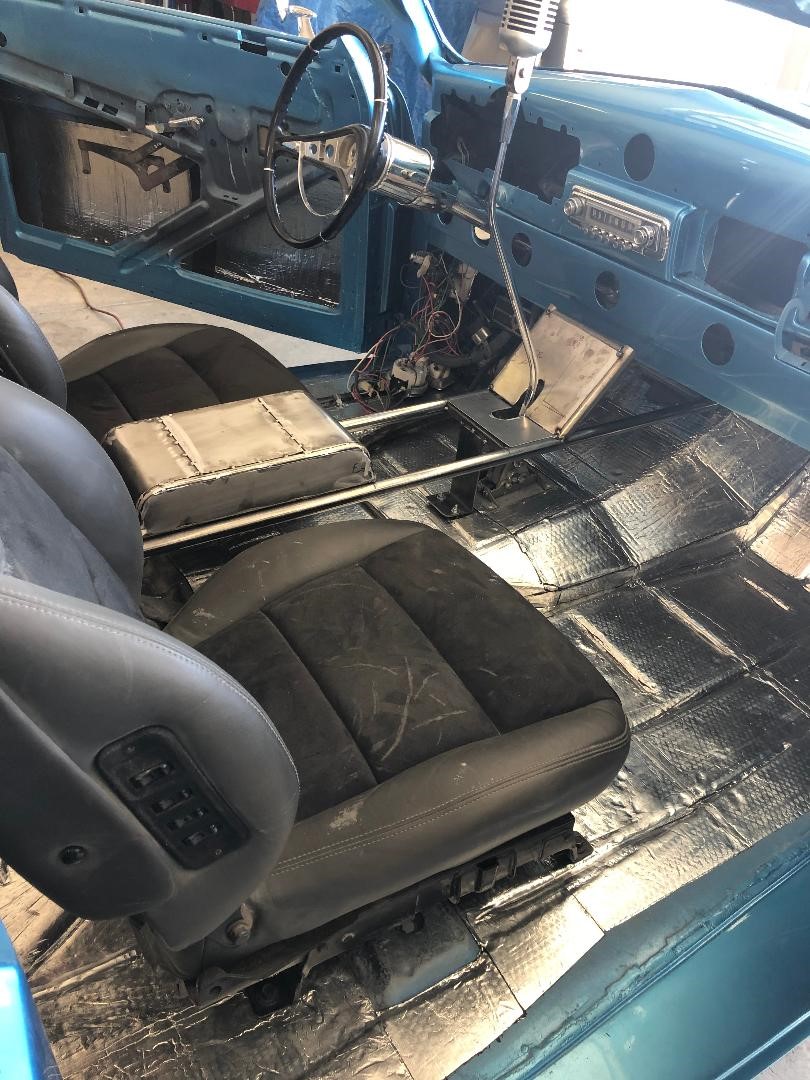 2019-11-02 Center Console Arm Rest 2.jpg