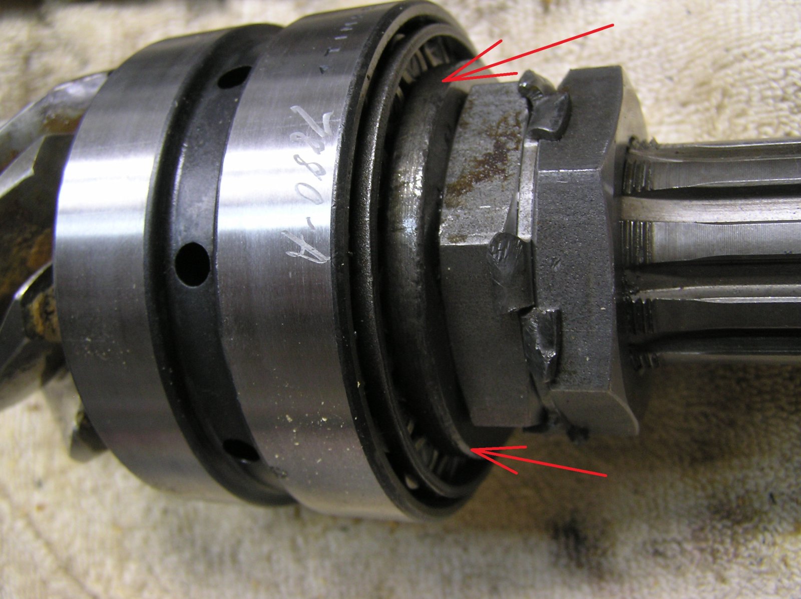 2022-08-27 Pinion shaft-Left hand threads (2).jpg
