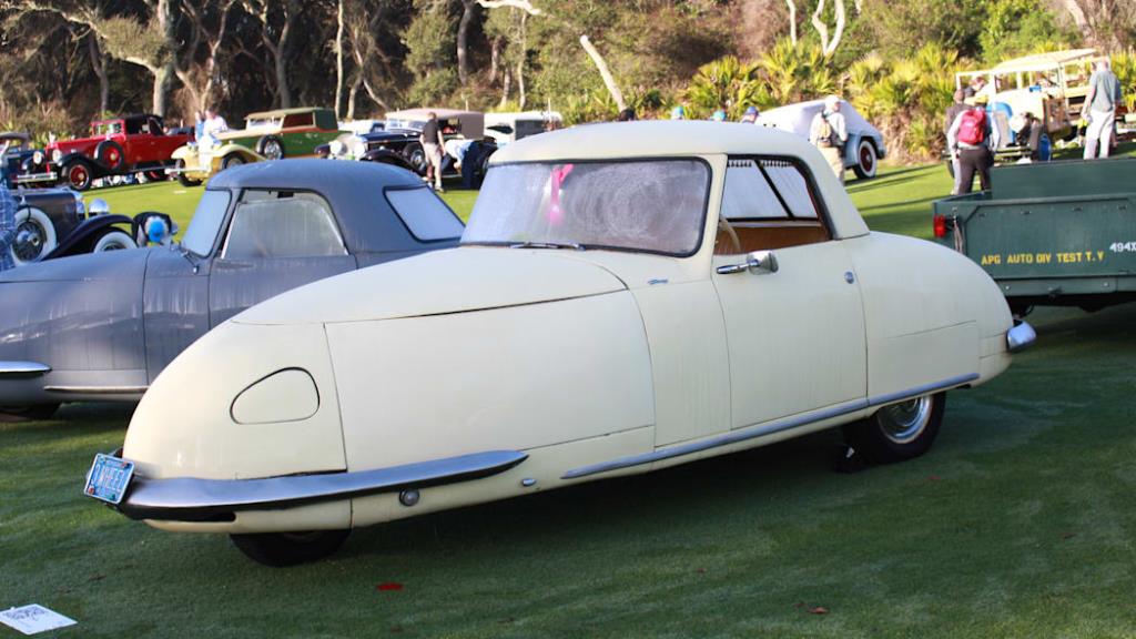 2022 'The Amelia' Concours d'Elegance Davis Divan Three-Wheeler Class (by Zac Palmer) (2).jpg