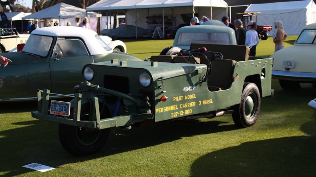 2022 'The Amelia' Concours d'Elegance Davis Divan Three-Wheeler Class (by Zac Palmer) (4).jpg