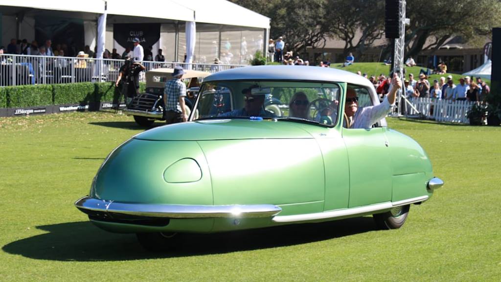 2022 'The Amelia' Concours d'Elegance Davis Divan Three-Wheeler Class (by Zac Palmer) (5).jpg