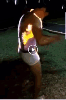 21F475E4-12A2-48A1-A38C-6E5C4DBF8B72.gif