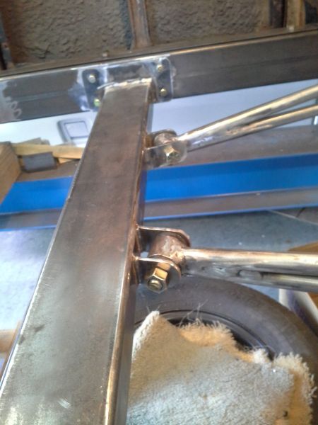 220 102617 Crossmember end plates welded and bolted to frame rails.jpg