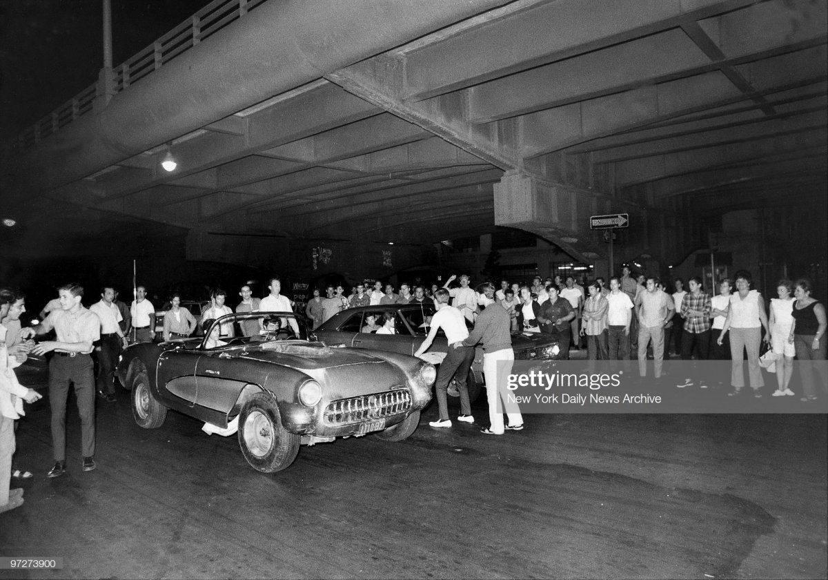 23 Brooklyn's Third Ave., between 29th and 17th Sts VETTE.jpg