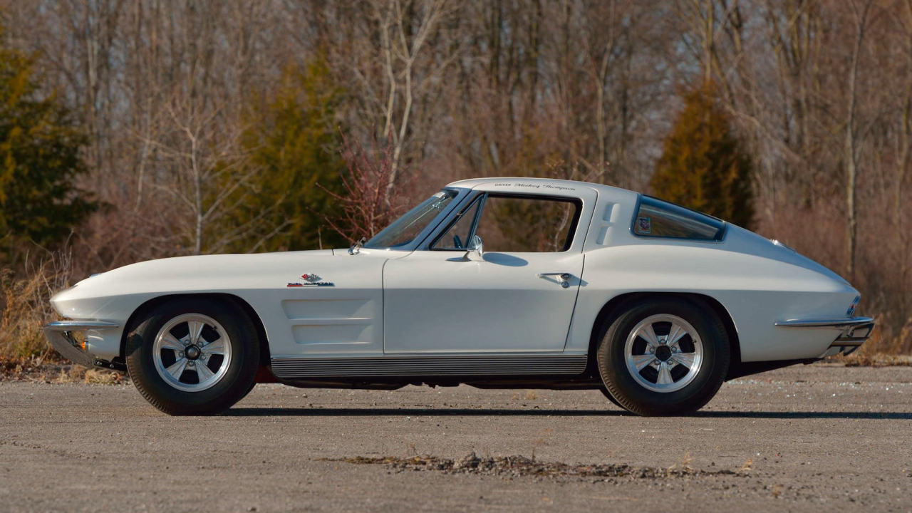 23a MICKEY THOMPSON’S PERSONAL 1963 CHEVROLET CORVETTE Z06 “TANKER”.jpg