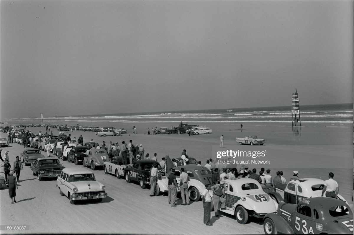 24 957 NASCAR Daytona Flying Mile and Acceleration Runs. 2.jpg